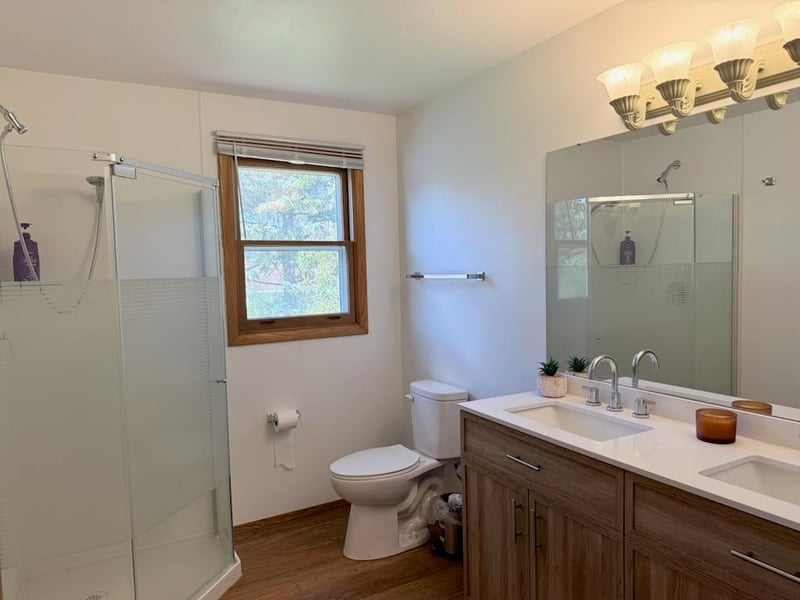 328 Roger St, Kimberly, WI 54136
