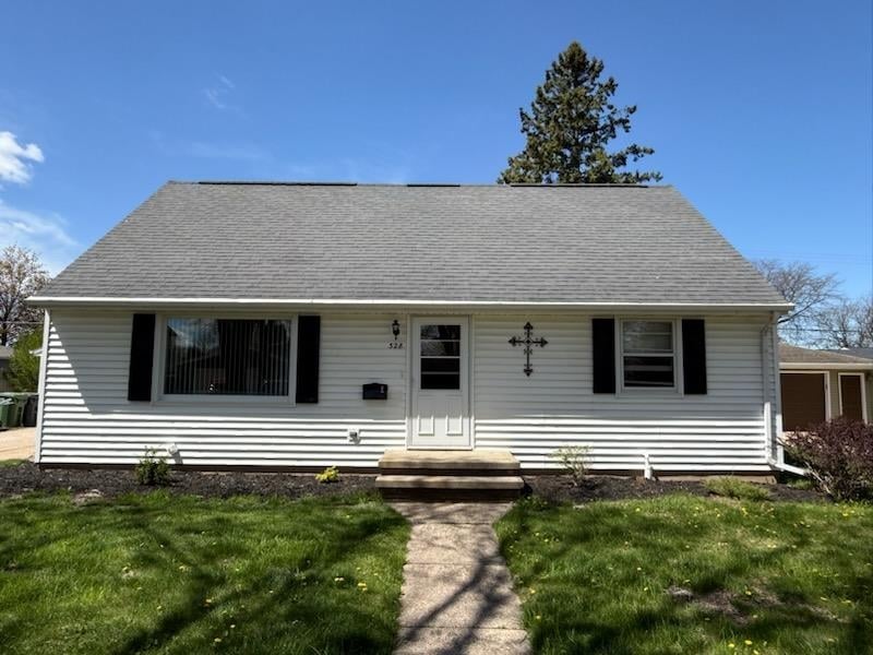 328 Roger St, Kimberly, WI 54136