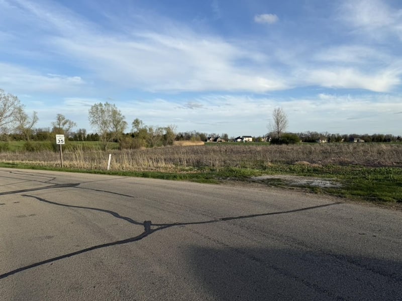 River Forest Dr #4, Kaukauna, WI 54130