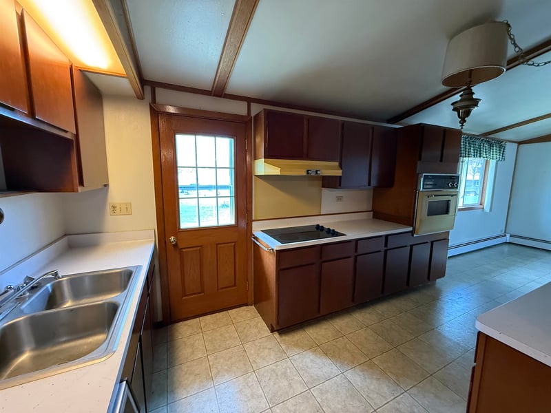 350 Kleeman Ct, Shawano, WI 54166