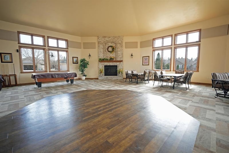 4025 Ponce De Leon Blvd, Hobart, WI 54155