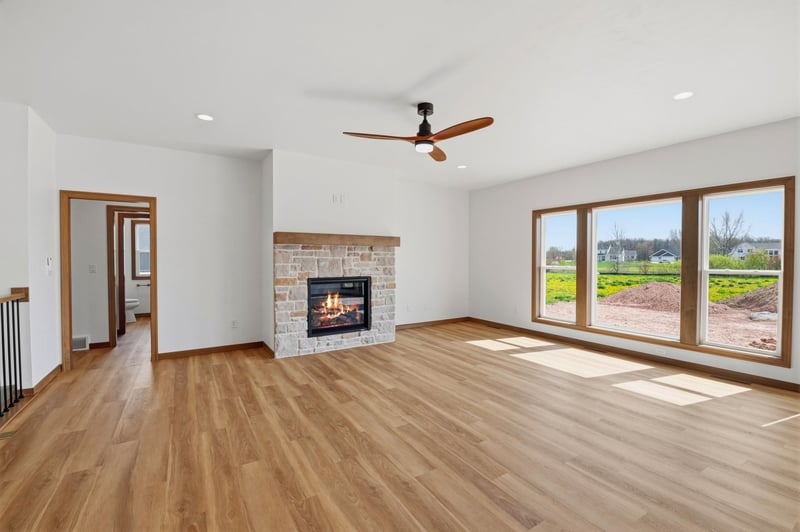 264 Kerrigan Dr, Wrightstown, WI 54180