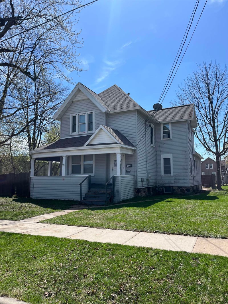 715 Elsie St, Appleton, WI 54914