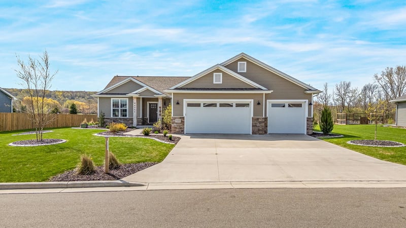 W4955 Natures Way Dr, Sherwood, WI 54169