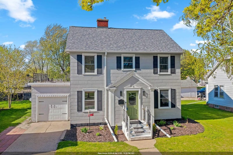 722 Kimberly Ave, Kimberly, WI 54136