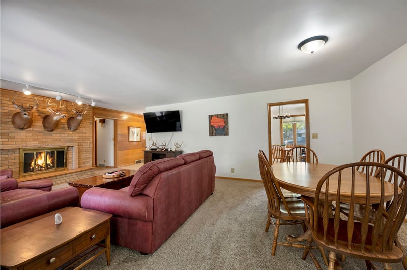 1318 Oregon St, Green Bay, WI 54303