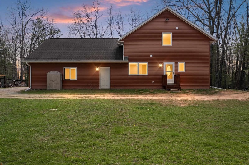9232 Lake Dr, Pound, WI 54161