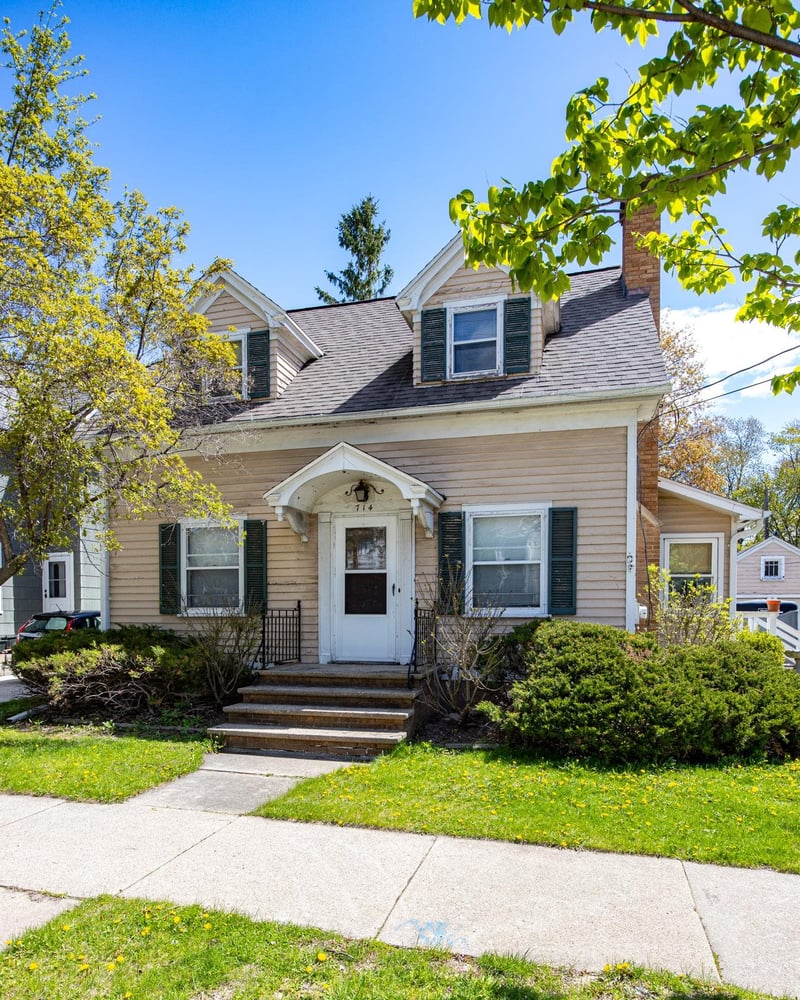 714 Oneida St, Appleton, WI 54911