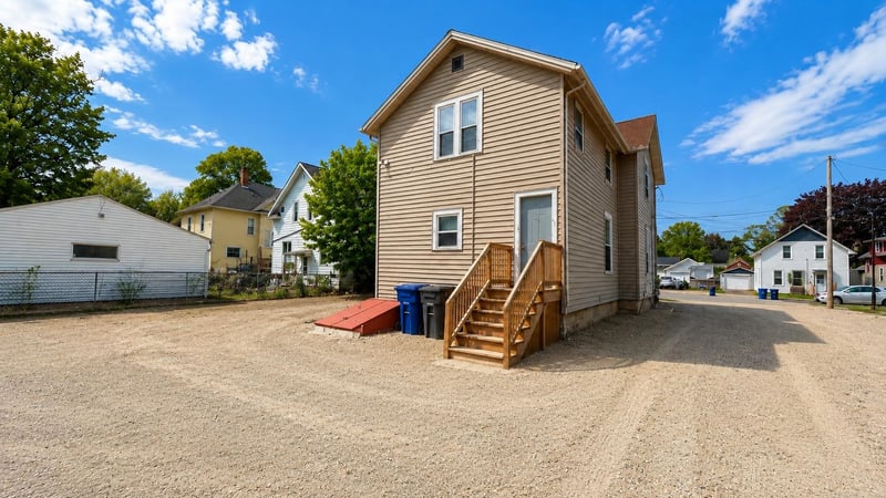308 Prospect Ave, Oshkosh, WI 54901