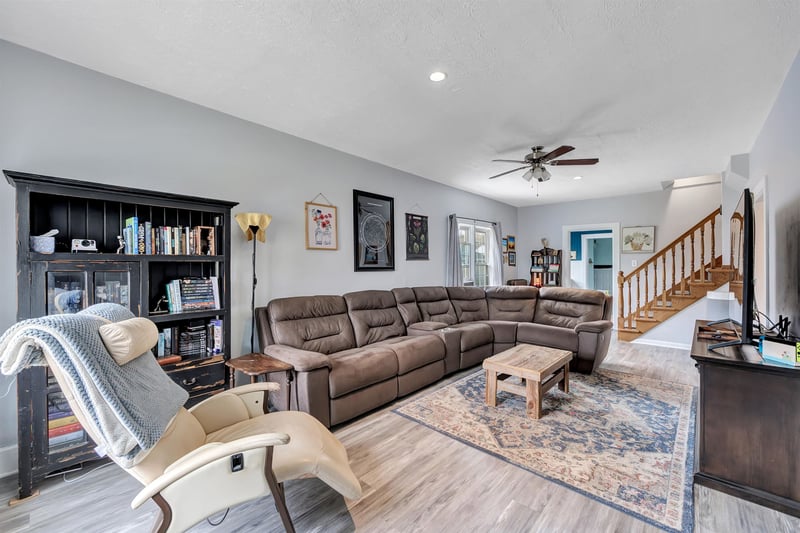 1104 13th Ave, Green Bay, WI 54304