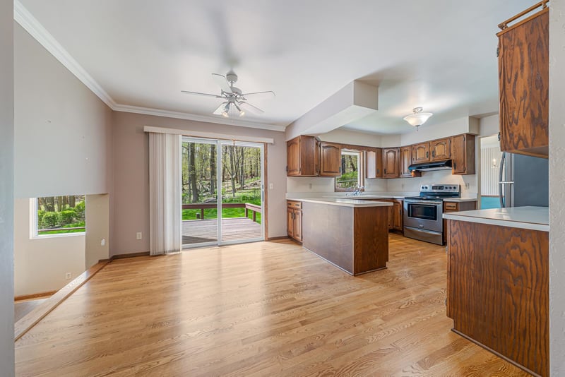6283 Rosewood Dr, Appleton, WI 54913