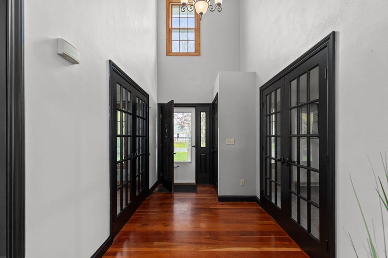 W6173 Long Ct, Appleton, WI 54914