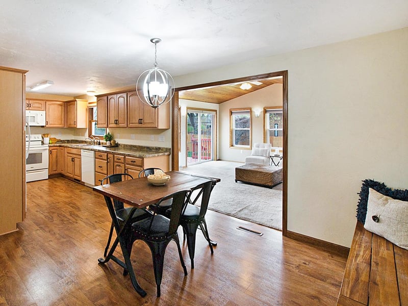3638 Glenhaven Ln, Green Bay, WI 54301