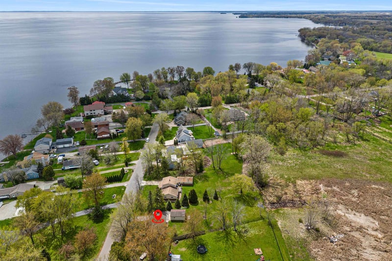607 Hunters Point Rd, Neenah, WI 54956-4905