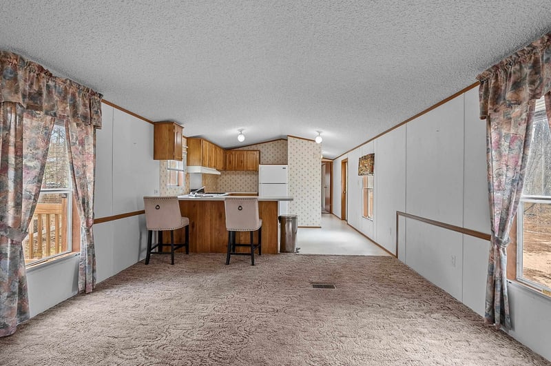 16316 Martin Ln, Crivitz, WI 54114