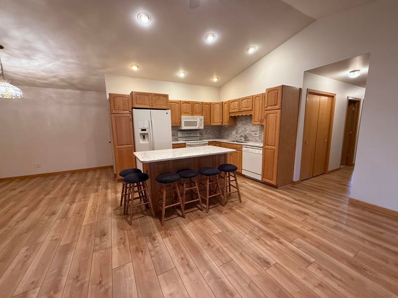1607 Timber Trl, Shawano, WI 54166-0