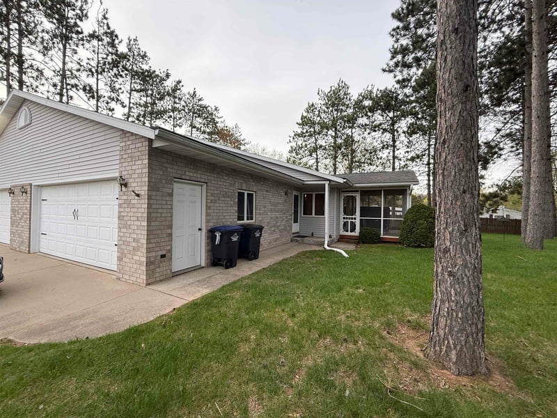 1607 Timber Trl, Shawano, WI 54166-0