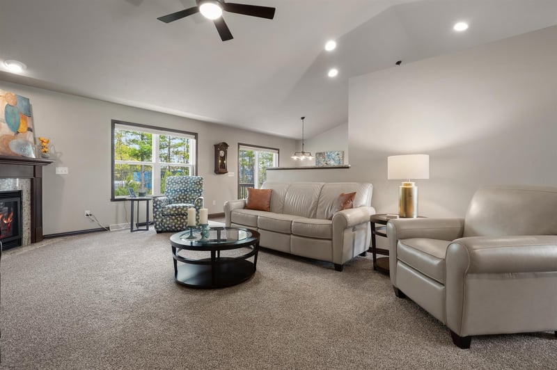 2078 Sugar Ct, Appleton, WI 54913-2306