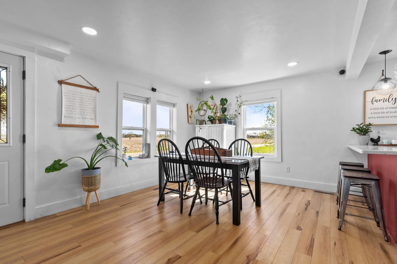 4461 County Road G, Oshkosh, WI 54904