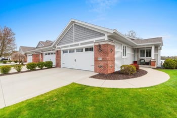 2617 Bay Harbor Cir #4, Green Bay, WI 54304-5214