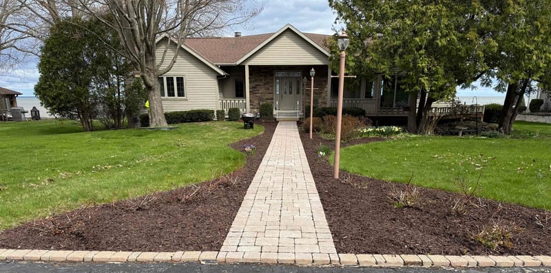 6051 Sunset Shores Rd, Luxemburg, WI 54217