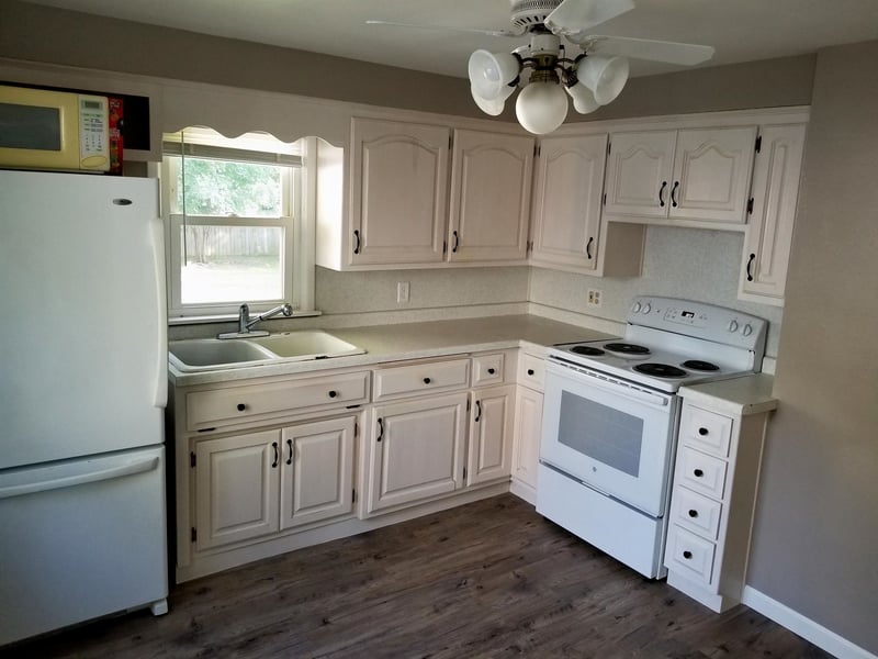 1147 Wirtz Ave, Green Bay, WI 54304