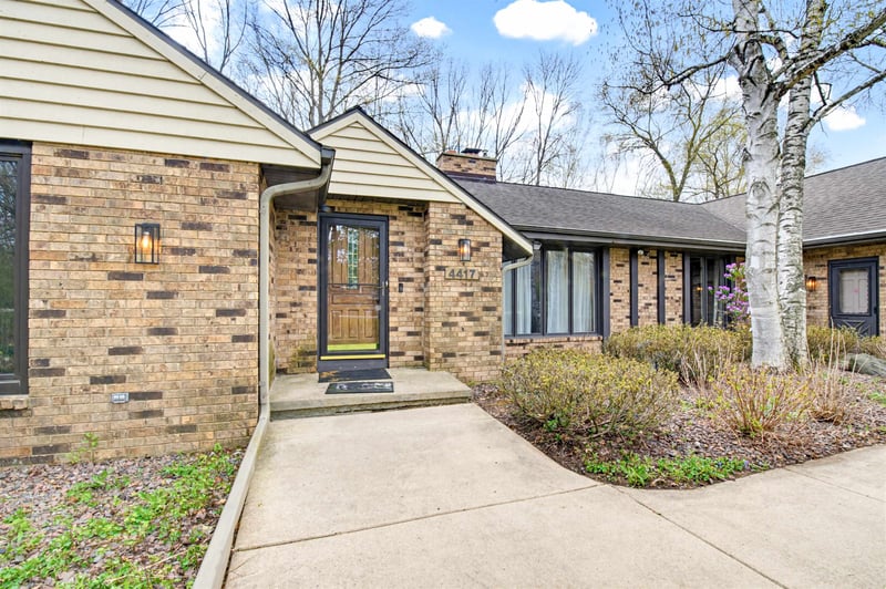 4417 Indian Trl, Green Bay, WI 54313