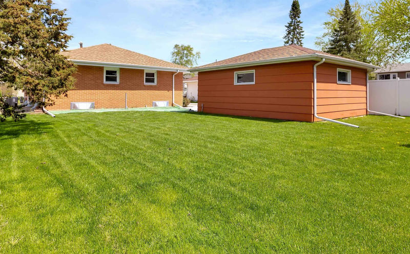 1519 Adams Ave, Oshkosh, WI 54902