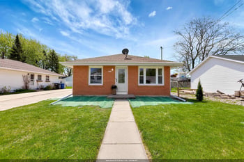 1519 Adams Ave, Oshkosh, WI 54902