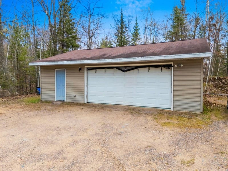 15110 Otto Ln, Mountain, WI 54149