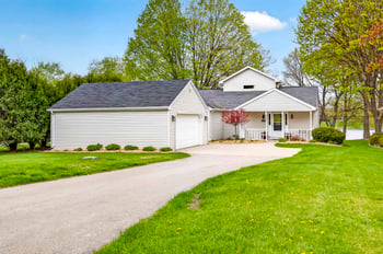 2520 Palisades Dr, Appleton, WI 54915