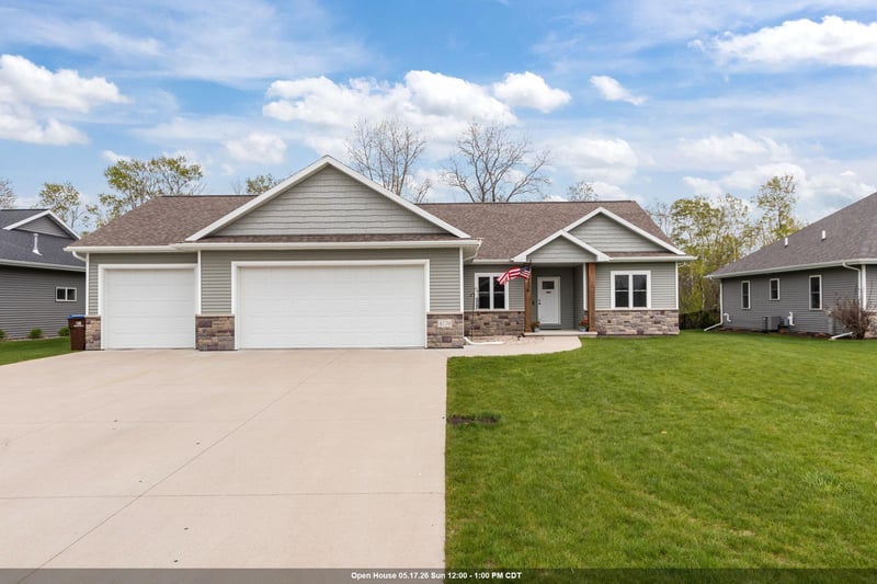 4770 Vincent Dr, Grand Chute, WI 54913