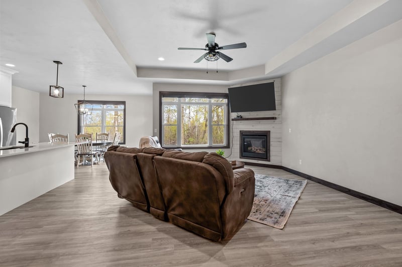 4770 Vincent Dr, Grand Chute, WI 54913