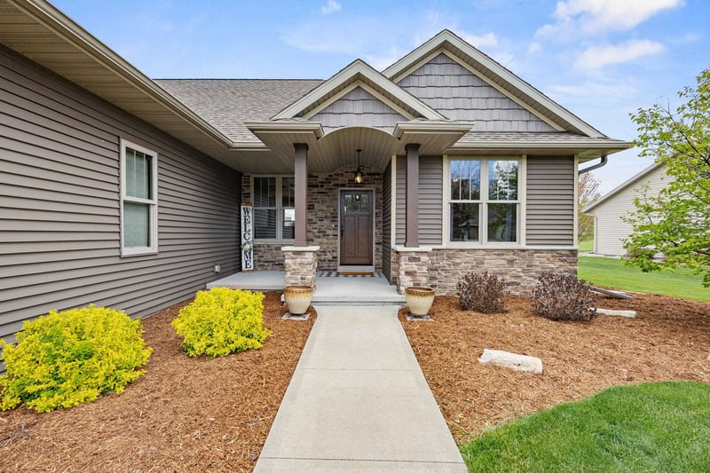 W5040 Cherrywood Dr, Sherwood, WI 54169