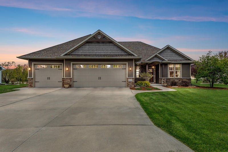 W5040 Cherrywood Dr, Sherwood, WI 54169