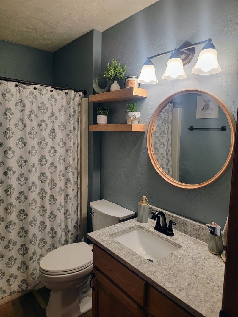 220 East Ridge St, New London, WI 54961