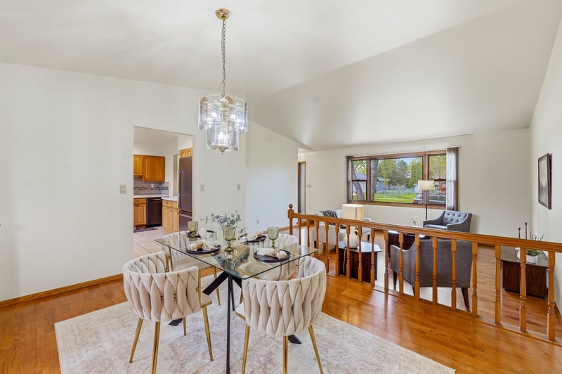 920 Westhaven Dr, Oshkosh, WI 54904