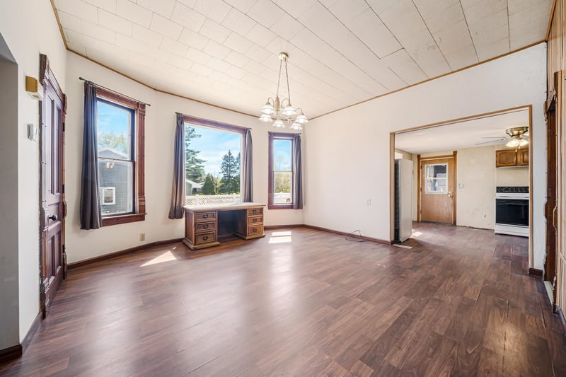 318 Nye St, Hortonville, WI 54944