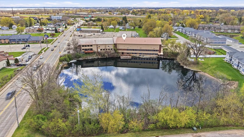 2107 Velp Ave, Green Bay, WI 54303