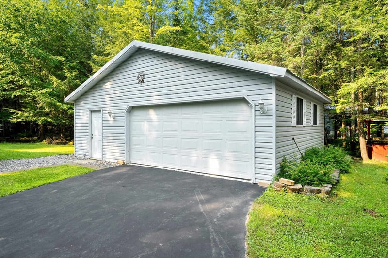 15731 Pelky Rd, Lakewood, WI 54138-9737