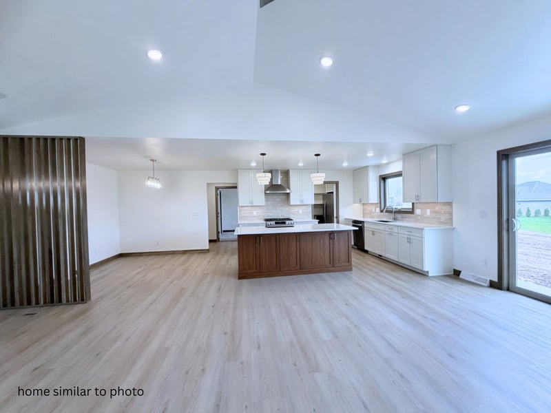 1429 Crossroads Dr, Hobart, WI 54313