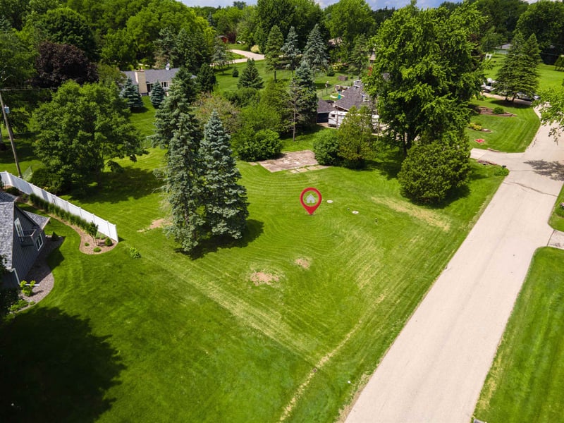 39 Heritage Ct, Appleton, WI 54915