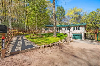 W11430 Riverside Rd, Marion, WI 54950