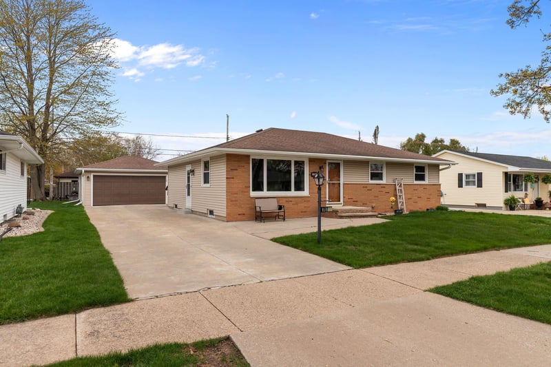707 Joseph St, Appleton, WI 54915-3538