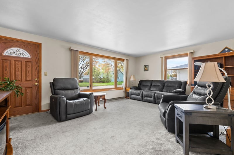 707 Joseph St, Appleton, WI 54915-3538