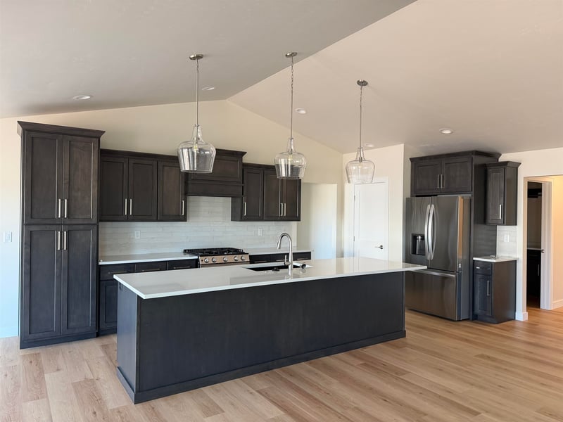 1376 Kenzie Ct, De Pere, WI 54115