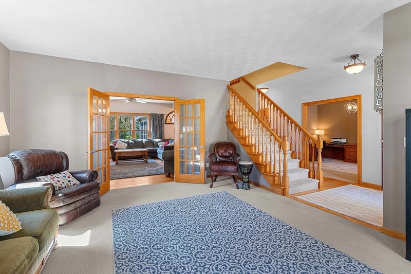 88 Bellevue Pl, Appleton, WI 54913