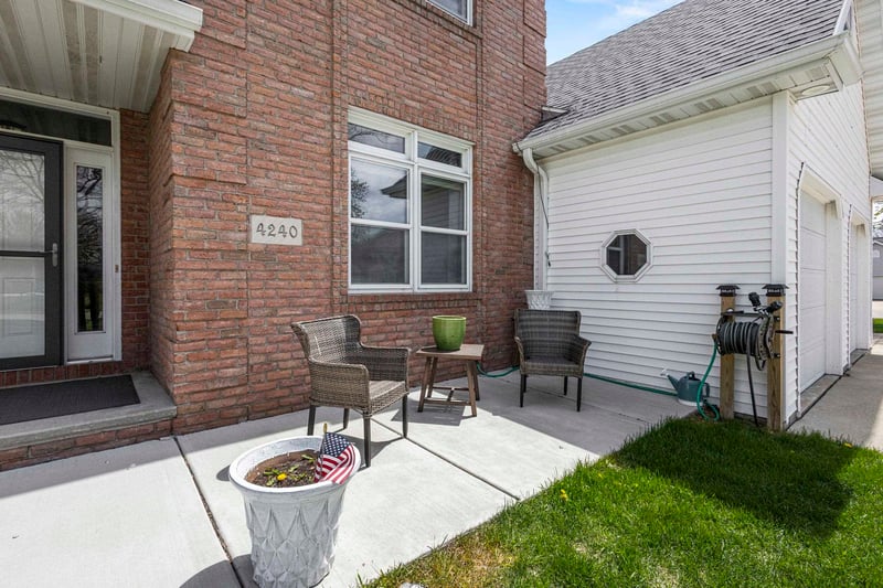 4240 Wedgewood Dr, Appleton, WI 54911