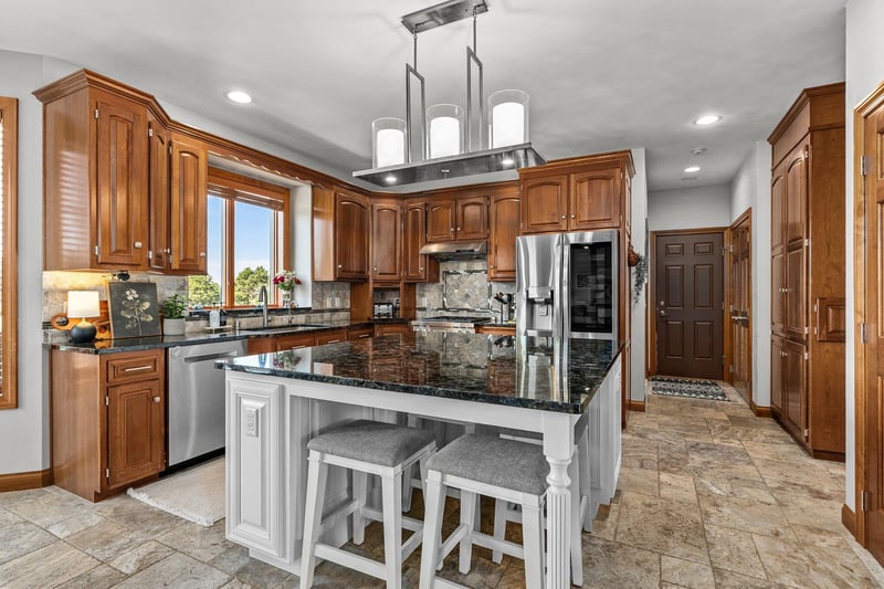 N159 Oakwood Ave, Neenah, WI 54956