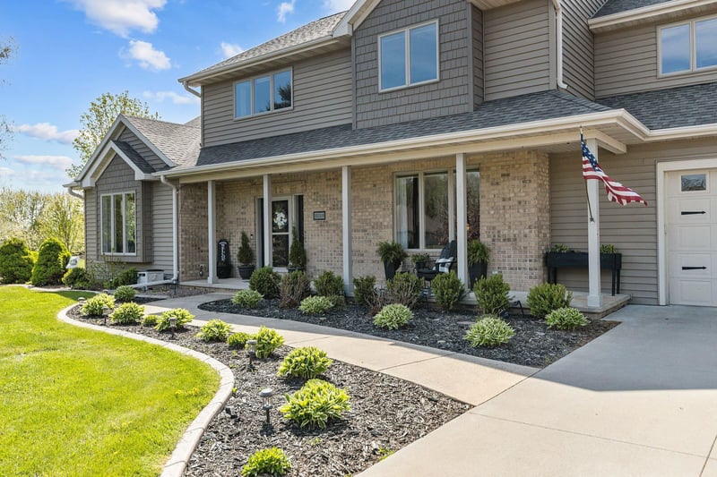 N159 Oakwood Ave, Neenah, WI 54956